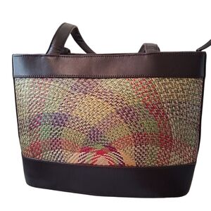 Le Sac Multi Color Rainbow Raffia Faux Leather Shoulder Bag 13 X 9.5 X 4.75 "